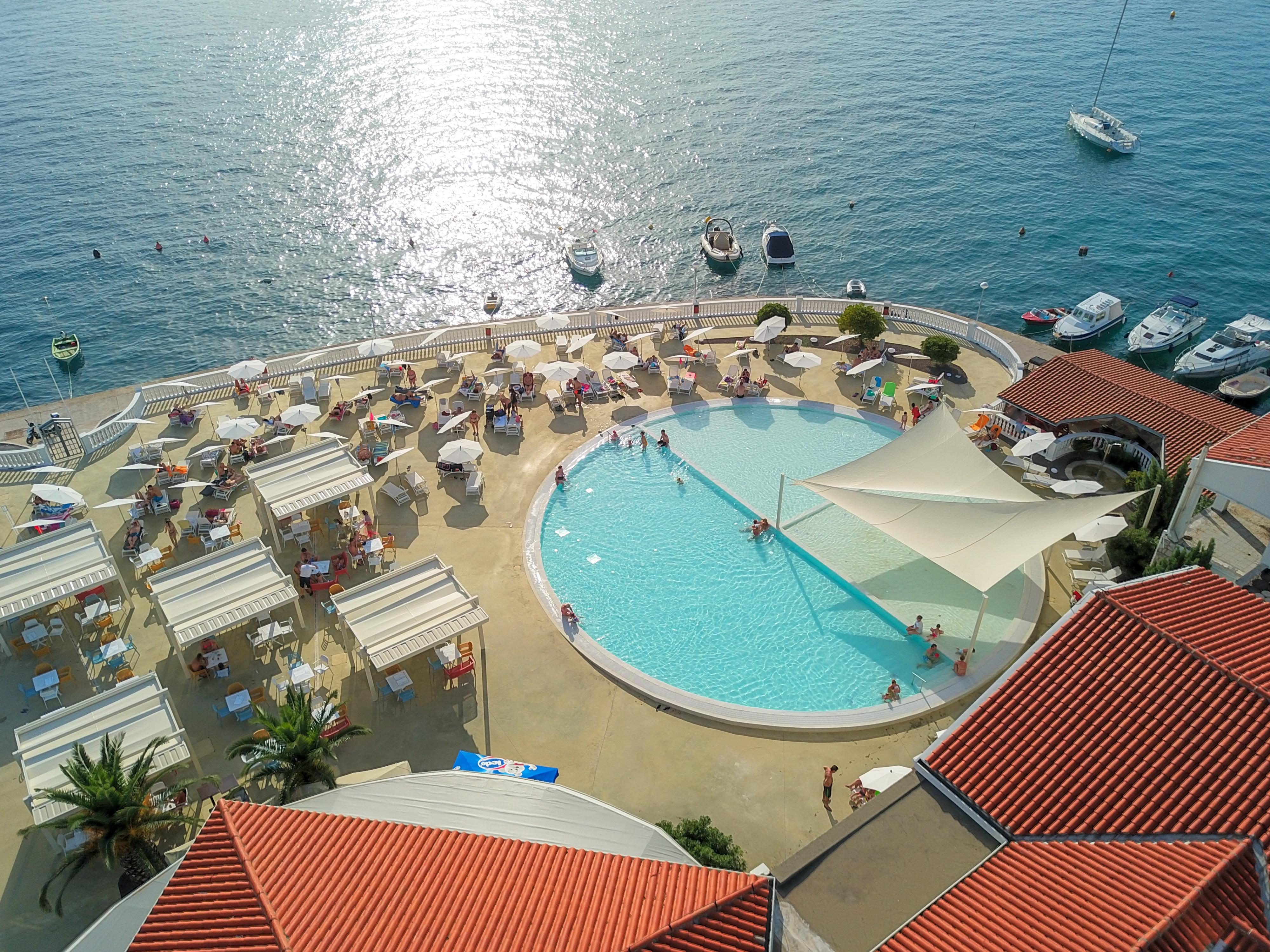 סלצה Hotel Katarina מראה חיצוני תמונה